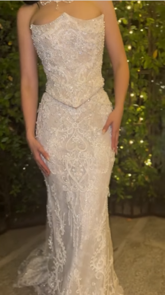 Gorgeous Strapless White Tulle Lace Beaded Mermaid Long Wedding Dress D1063