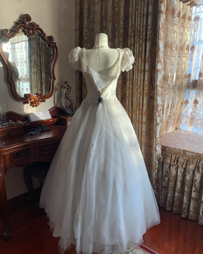 Classy White Ball Gown Tulle Lace Beaded  Long Wedding Dress Formal Bridal Dress D1719