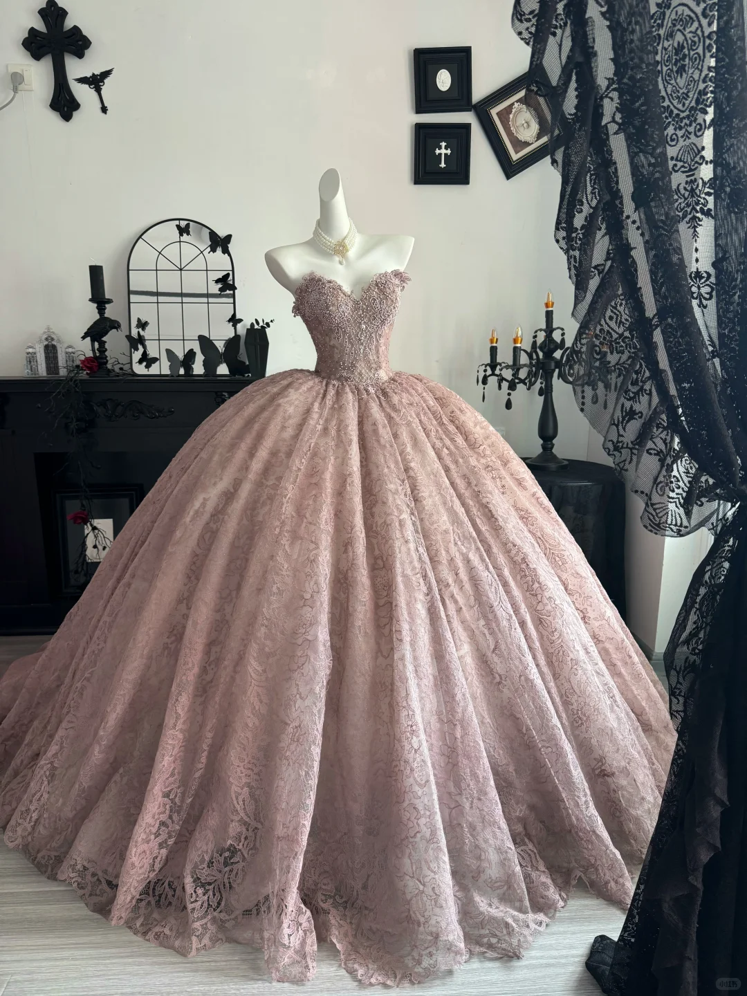 Charming Pink Tulle Lace Beaded Sweet 15 Dress,Sweetheart Neck Quinceanera Dress D3695