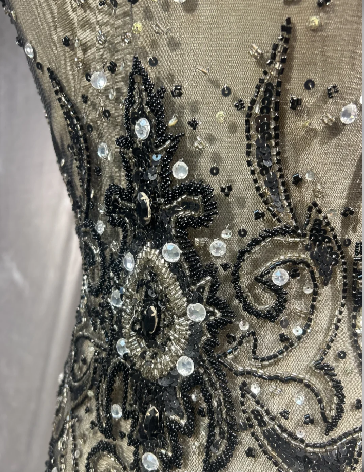 Stylish V Neck Satin Beaded Mermaid Evening Dress Long Wedding Guest Dress Prom Dress D2019