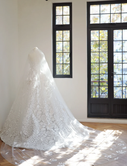 Classy White Strapless Rose Petals Bridal Dress Long Wedding Dress D2149