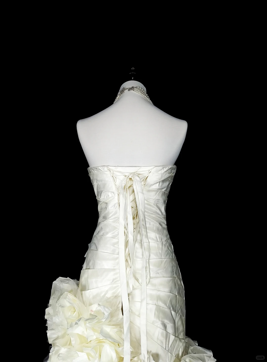 Glamorous White Satin Tulle Pleated Layered Mermaid Long Wedding Dress D5393