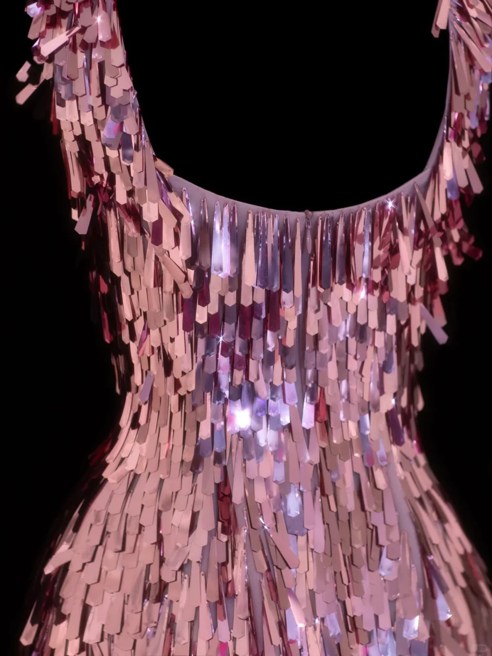 Pretty Sequin Sheath Pink Homecoming Dress Short Prom Dress D421