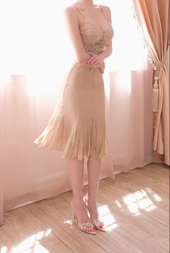 Vintage Spaghetti Strap Chiffon Beaded Mermaid Evening Dress Champagne Prom Gowns D2742