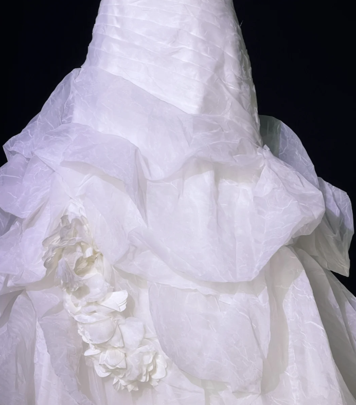 Charming White Halter Tulle Beaded Pleated Long Wedding Dress Formal Bridal Dress D553