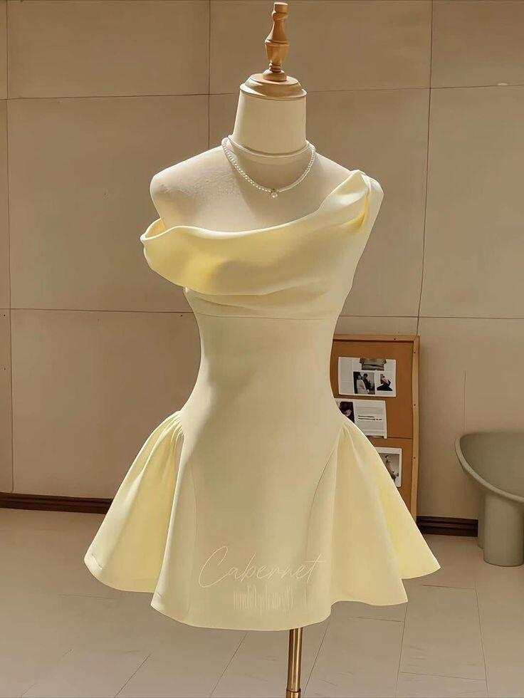 Cute Yellow Off The Shoulder Satin A Line Short Homecoming Dress Birthday Outfits D4124