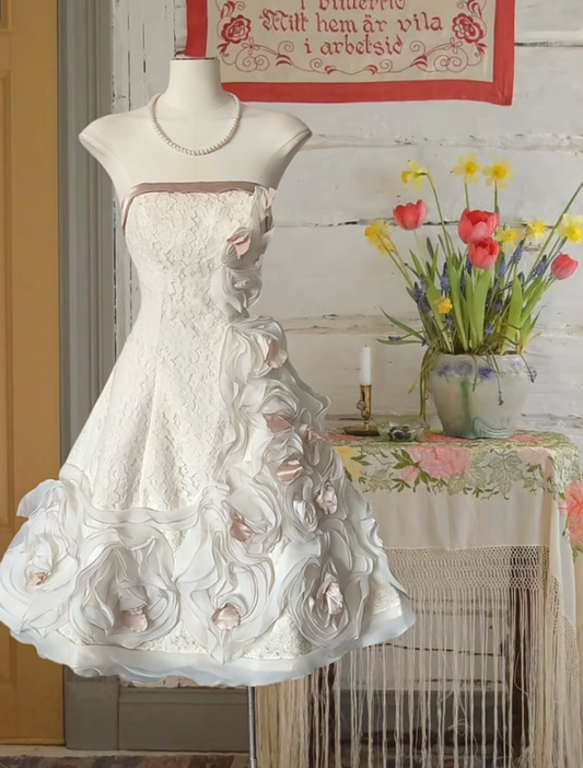 Pretty White Strapless Lace 3D Flowers A Line Homecoming Dress Short 20th Birthday Outfits D658