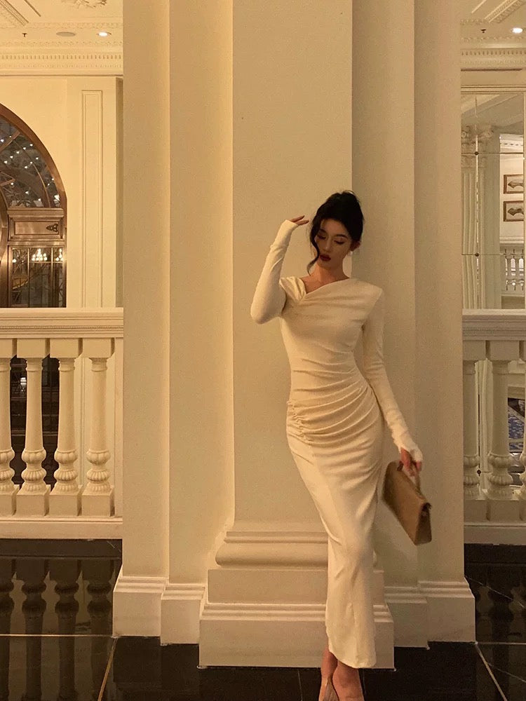 Gorgeous Sheath Long Sleeves Ivory Date Night Dress Long Prom Dresses Birthday Outfits SD1076