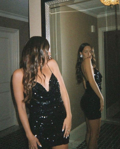 Sexy Spaghetti Straps Sequin Sheath Short Party Dress Black Short Graduation Homecoming Dress D4679