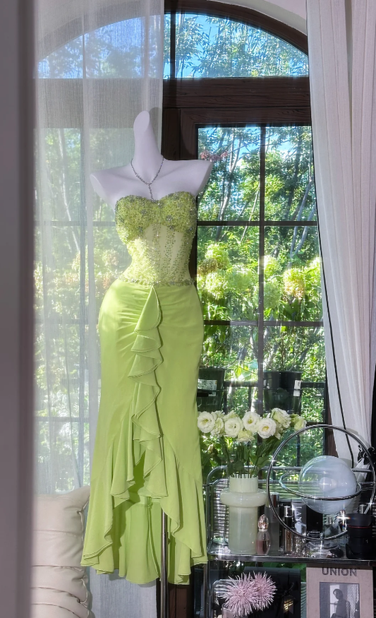 Classy Strapless Green Chiffon Beaded Ruffles Mermaid Evening Dress Long Wedding Guest Dress Party Gown D2099
