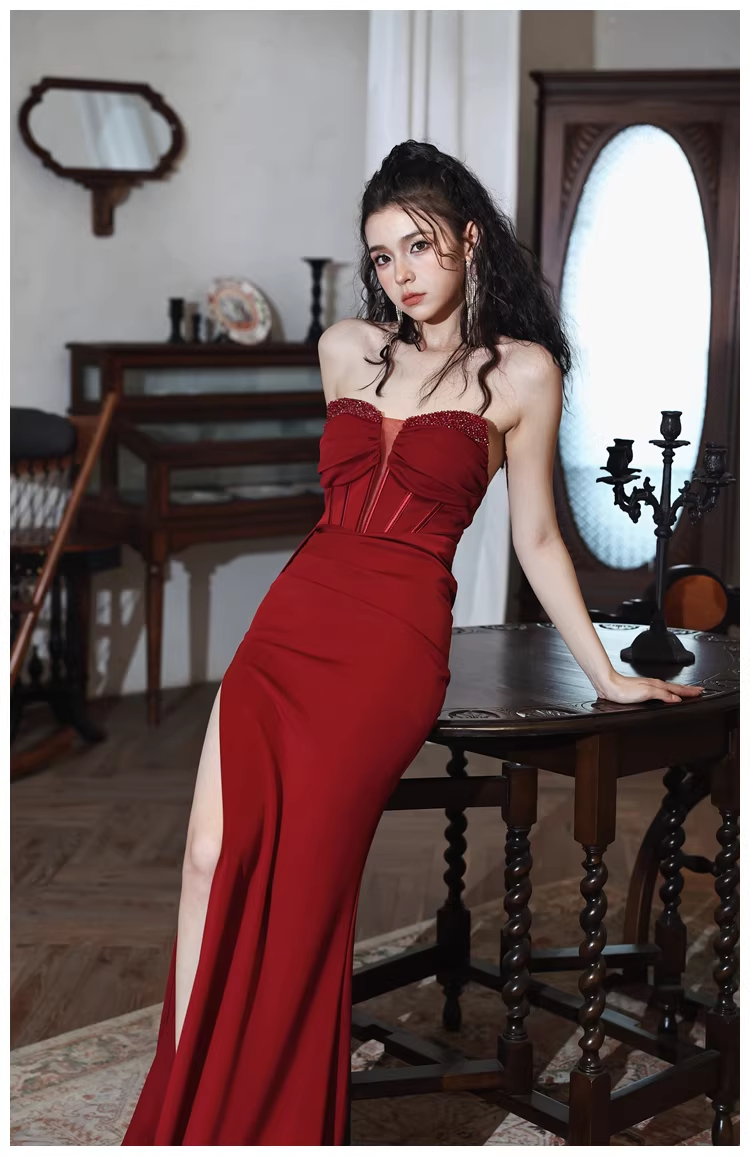 Sexy Burgundy Strapless Satin Pleated Slit Long Evening Dress Formal Wedding Guest Dress D2441