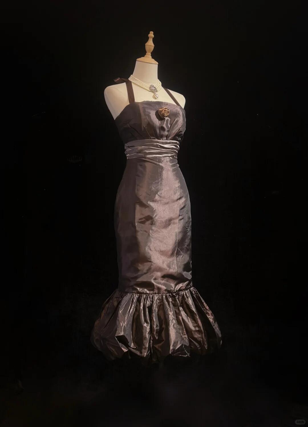 Vintage Dark Brown Satin Sheath Short 7th Grade Homecoming Dress,Halter Mini Party Dress D3384