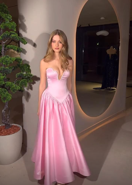 Pretty Sweetheart Neck Pink Satin Beaded A Line Long Party Dress Birthday Prom Dress D3738