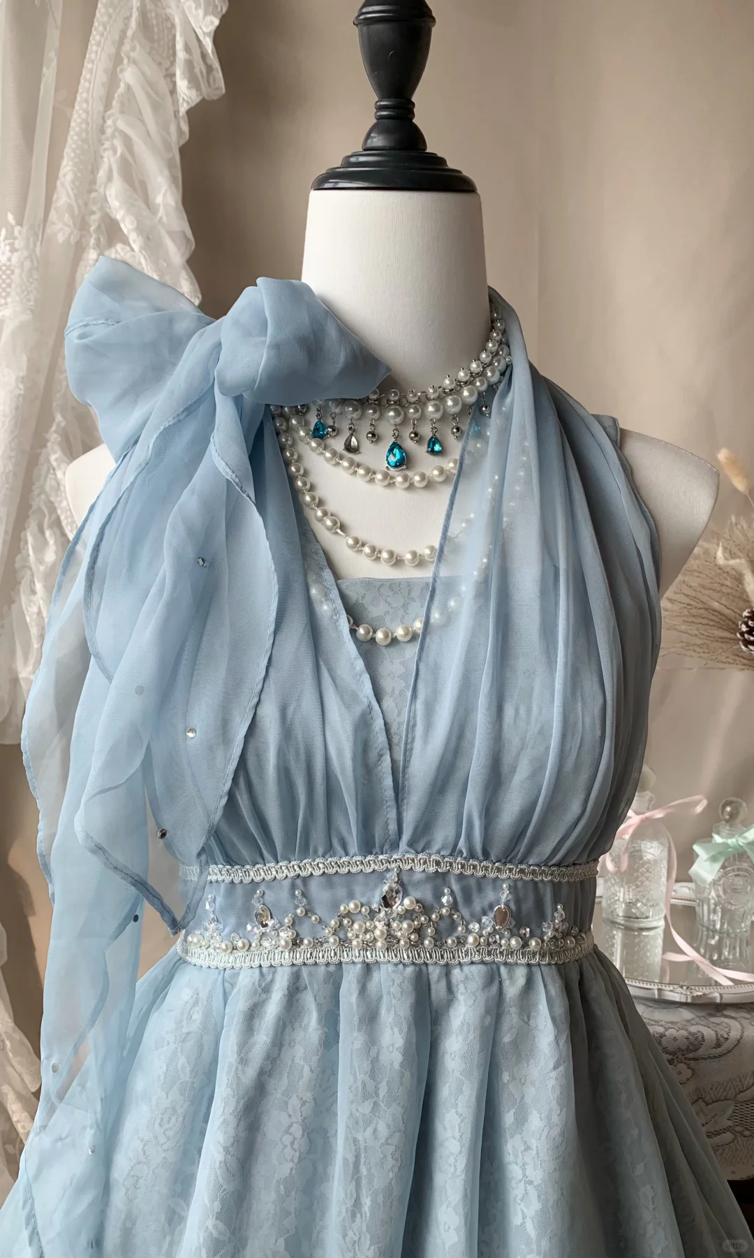 Pretty Halter Blue Chiffon Lace Beaded Short 16th Birthday Outfits,Formal Homecoming Dress D3186