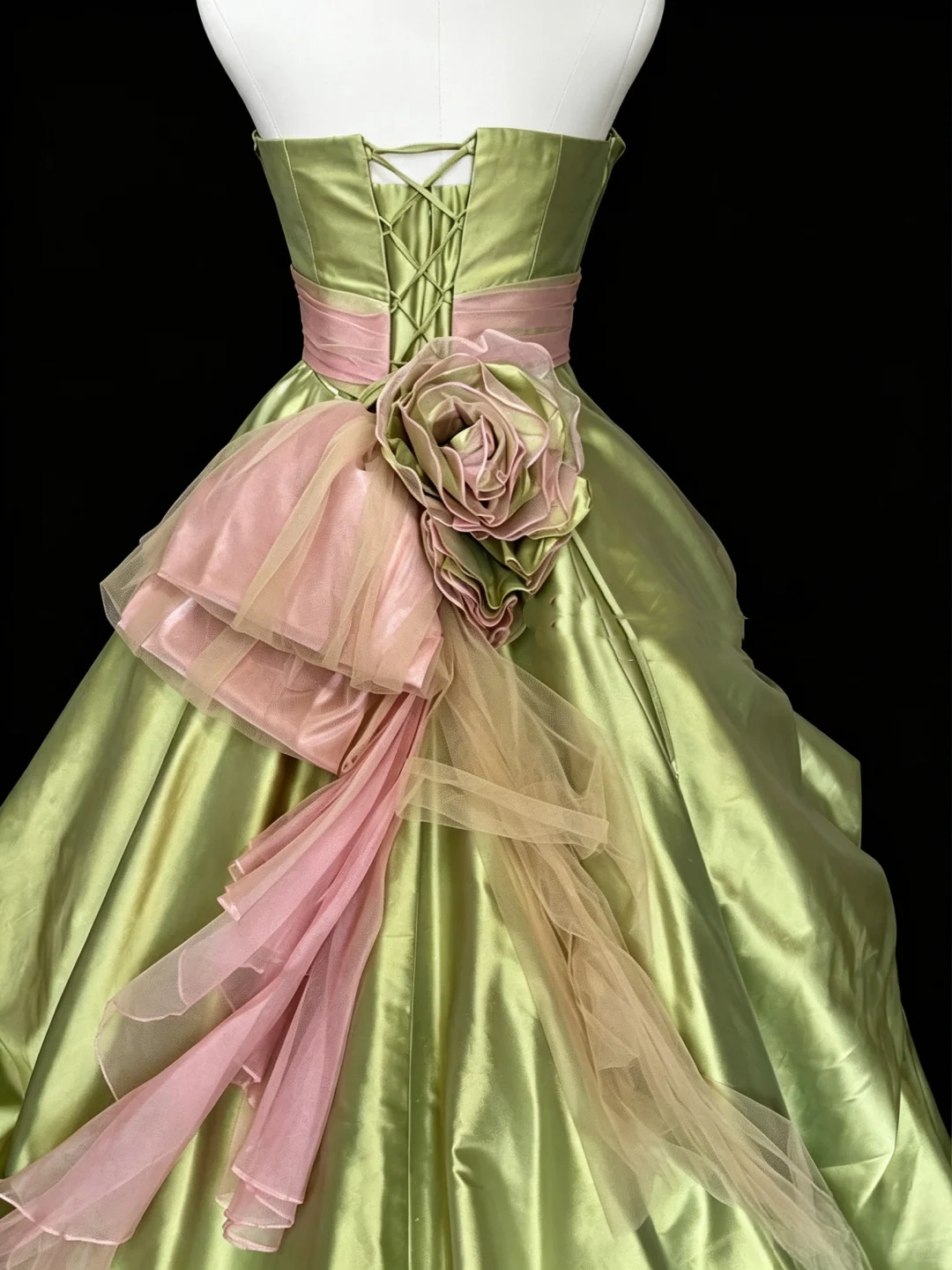 Pretty Strapless Tulle Satin Ruffles Birthday Quinceanera Dress Green Sweet 16 Dress With Flowers D5291