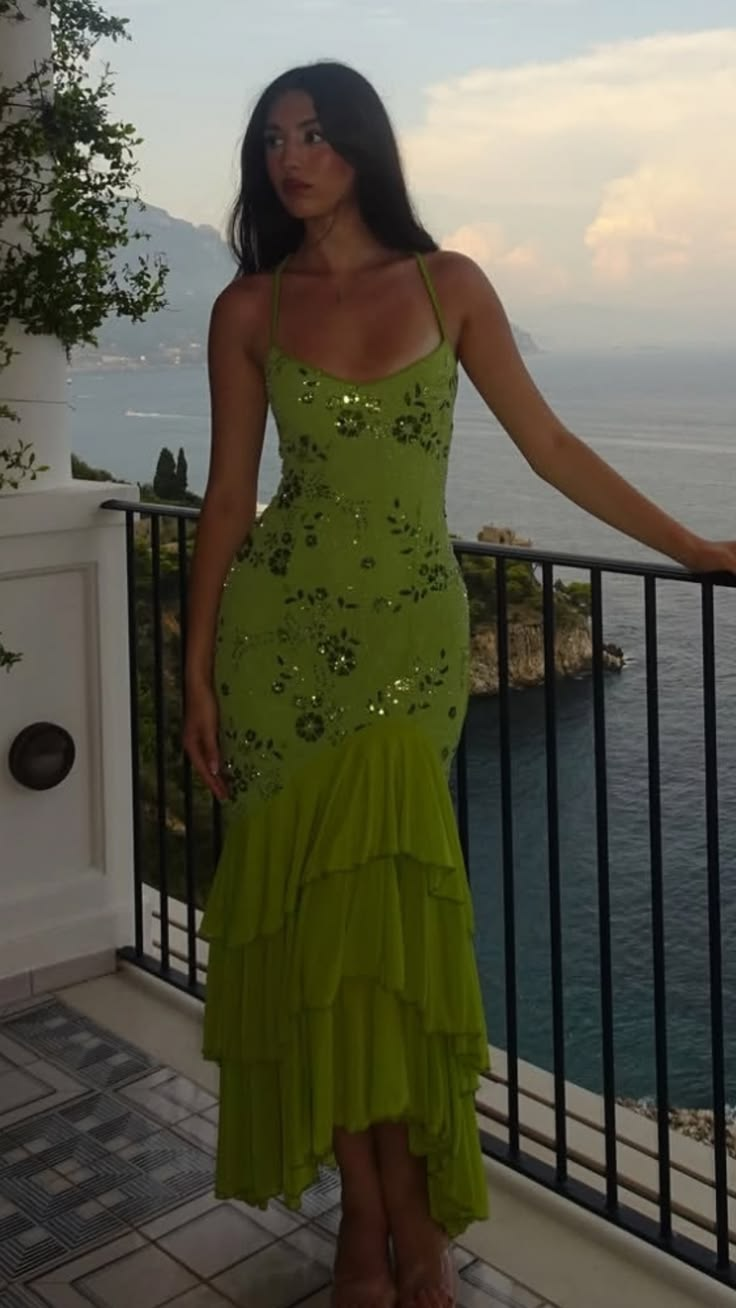 Sparkly Spaghetti Straps Green Sequin Chiffon Layered Ruffle Mermaid Long Party Dress Prom Dresses D4799