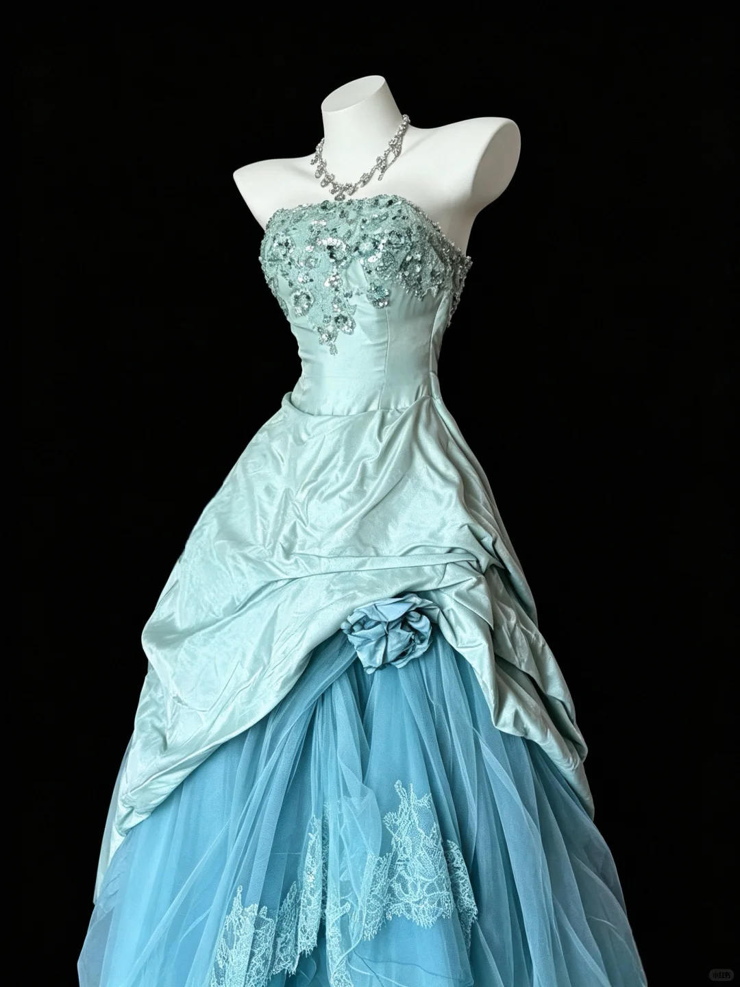 Charming Blue Tulle Satin Sequin A Line Long Evening Dress Strapless Party Gowns D5232