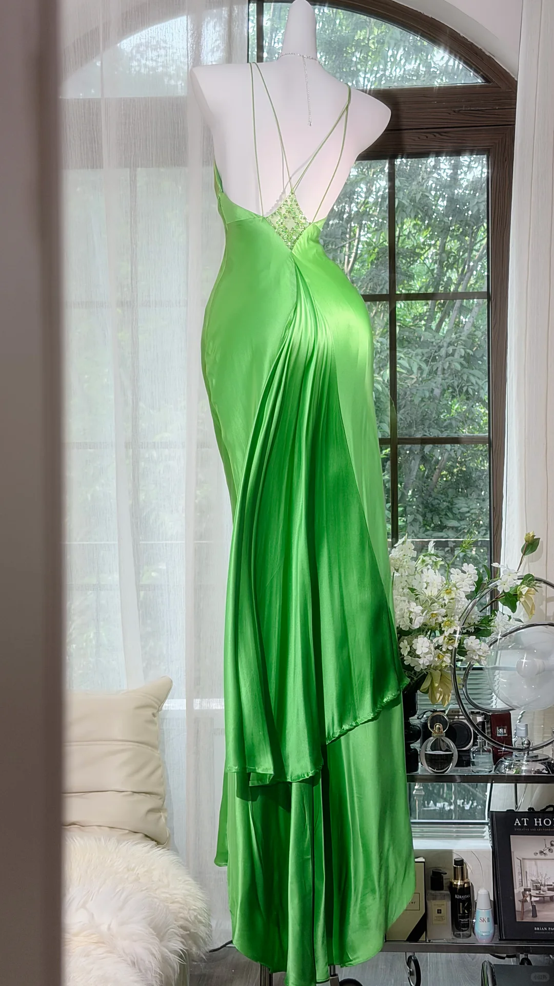 Elegant Green Spaghetti Straps Satin Beaded Mermaid Long Party Dress Birthday Dress D2932