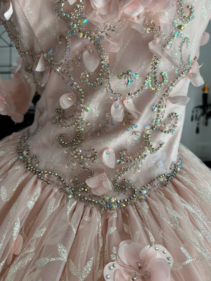 Cute Pink Off The Shoulder Tulle Sequin Floral Beaded Quinceanera Dress Sweet 15 16 Dress With Appliques D4718