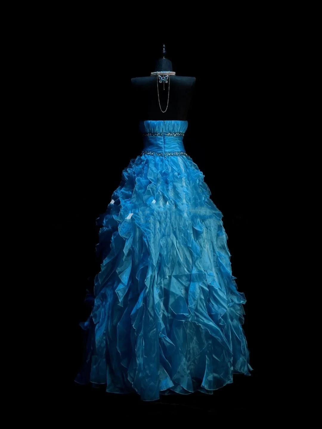 Vintage Ball Gown Strapless Blue Organza Ruffles Long Prom Dresses Party Dress D4463