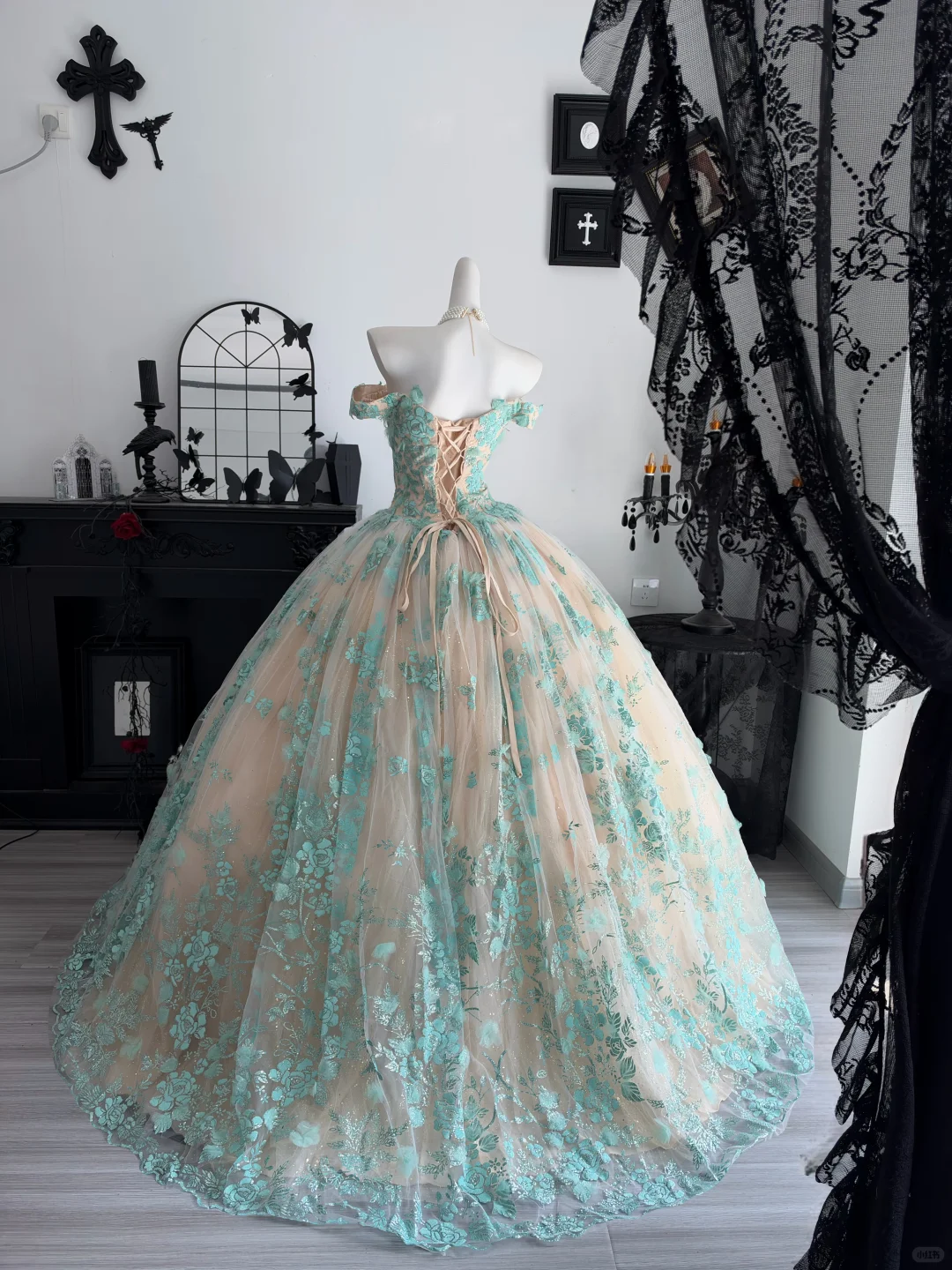 Charming Mint Green Tulle Lace Sequin Floral Sweet 16 Dress Off The Shoulder Birthday Quinceanera Dress D4706