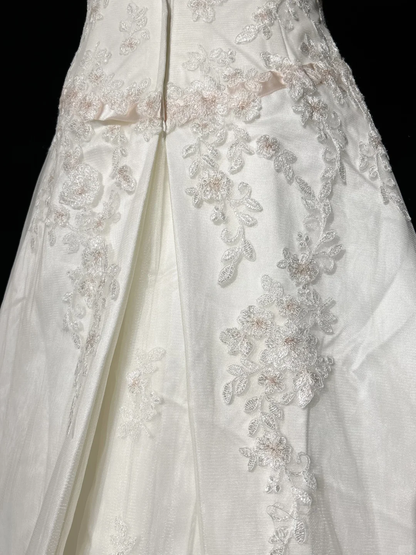 Pretty White Strapless Satin Appliques Long Wedding Dress D2835