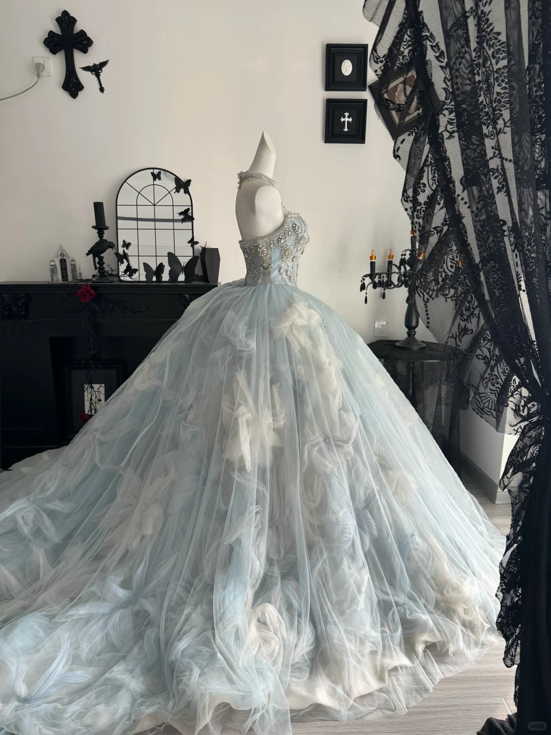 Elegant Strapless Blue Tulle Pleated Beaded Long Birthday Quinceanera Dress Sweet 15 Dress D4715