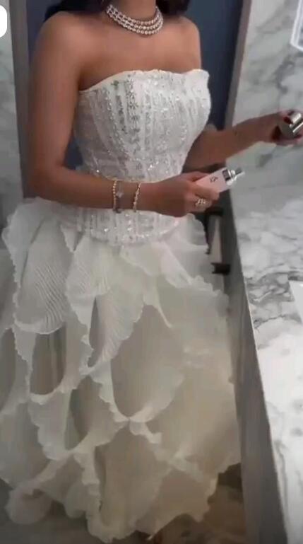 Elegant Strapless White Satin Beaded Tulle Pleated Long Party Dress Evening Dress D4586