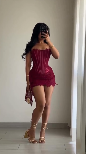 Sexy Burgundy Strapless Lace Sheath Short Cocktail Dress Homecoming Dress D002