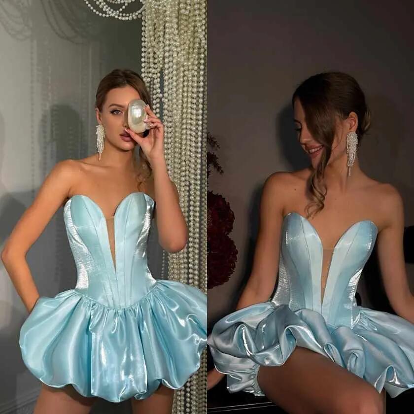 Elegant Sweetheart Neck Blue Satin A Line Short Homecoming Dress Cocktail Dress D4091
