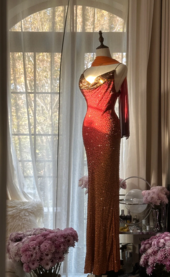 Elegant Spaghetti Straps Burgundy Chiffon Beaded Mermaid Long Party Dress Evening Gown D2095