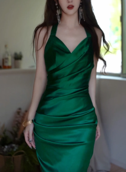 Sexy V Neck Halter Green Satin Pleated Sheath Long Evening Dress Birthday Party Gowns D2484