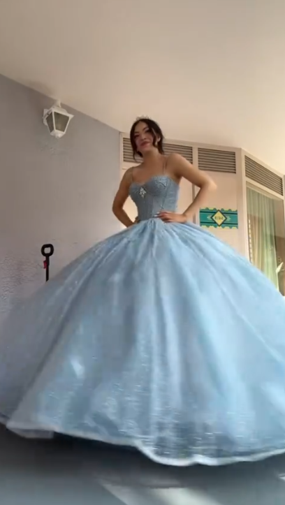 Shiny Spaghetti Straps Blue Tulle Sequin Beaded Formal Quinceanera Dress Sweet 16 Dress D1052