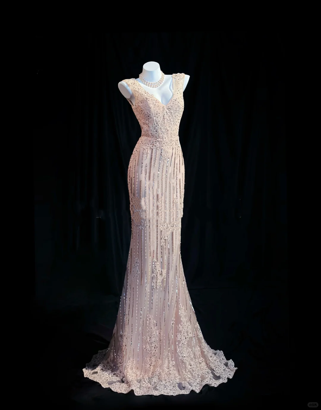 Classy V Neck Apricot Pink Sequin Beaded Mermaid Long Party Dress Evening Dress With Appliques D2516