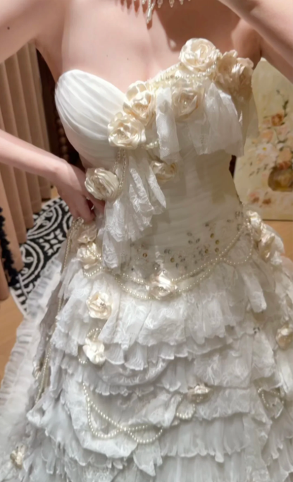 Glamorous Strapless White Tulle Lace Pleated Layered Long Wedding Dress Bridal Dresses D2042