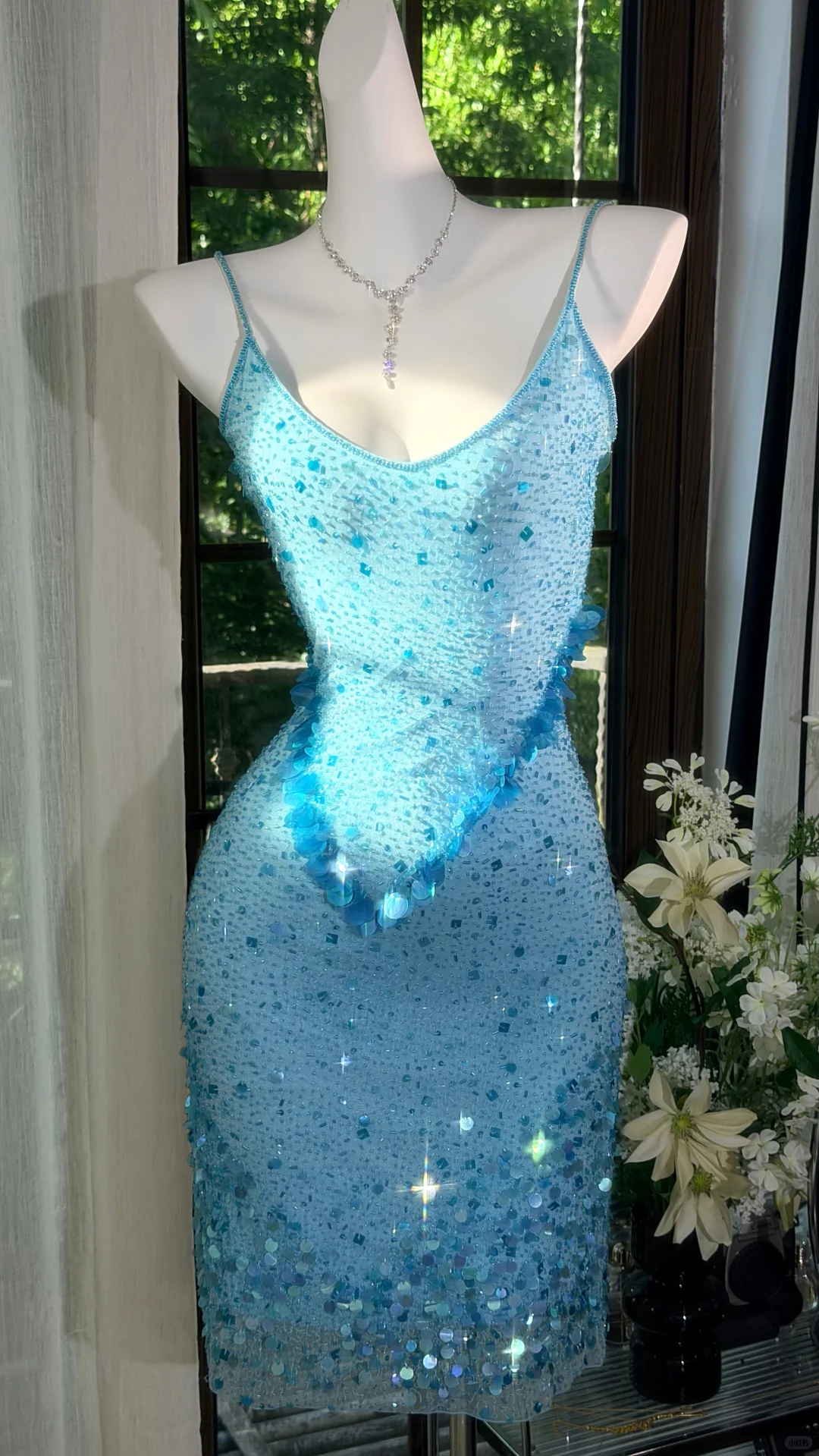 Shiny Spaghetti Straps Blue Sequin Beaded Sheath Short Homecoming Dress Birthday Outfits D2939
