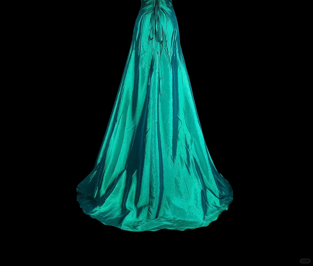 Charming Sweetheart Neck Satin Beaded Long Prom Dress Green Mermaid Evening Dress D5385