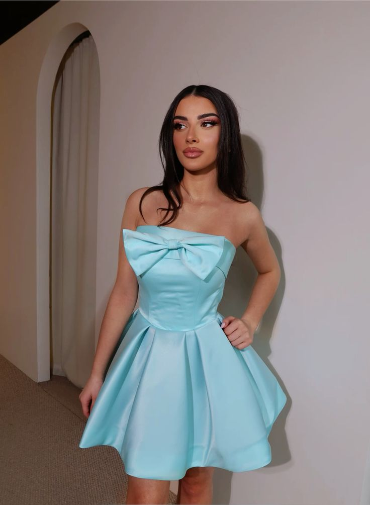 Cute Blue Satin Bow Short 7th Grade Homecoming Dress Strapless Short Prom Dress D4377
