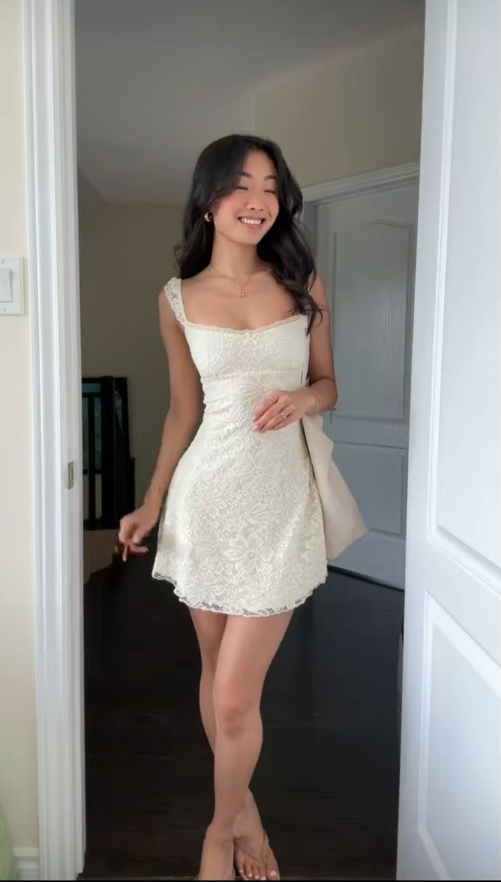 Elegant Spaghetti Straps Beige Lace A Line Short Homecoming Dress Birthday Outfits D3224