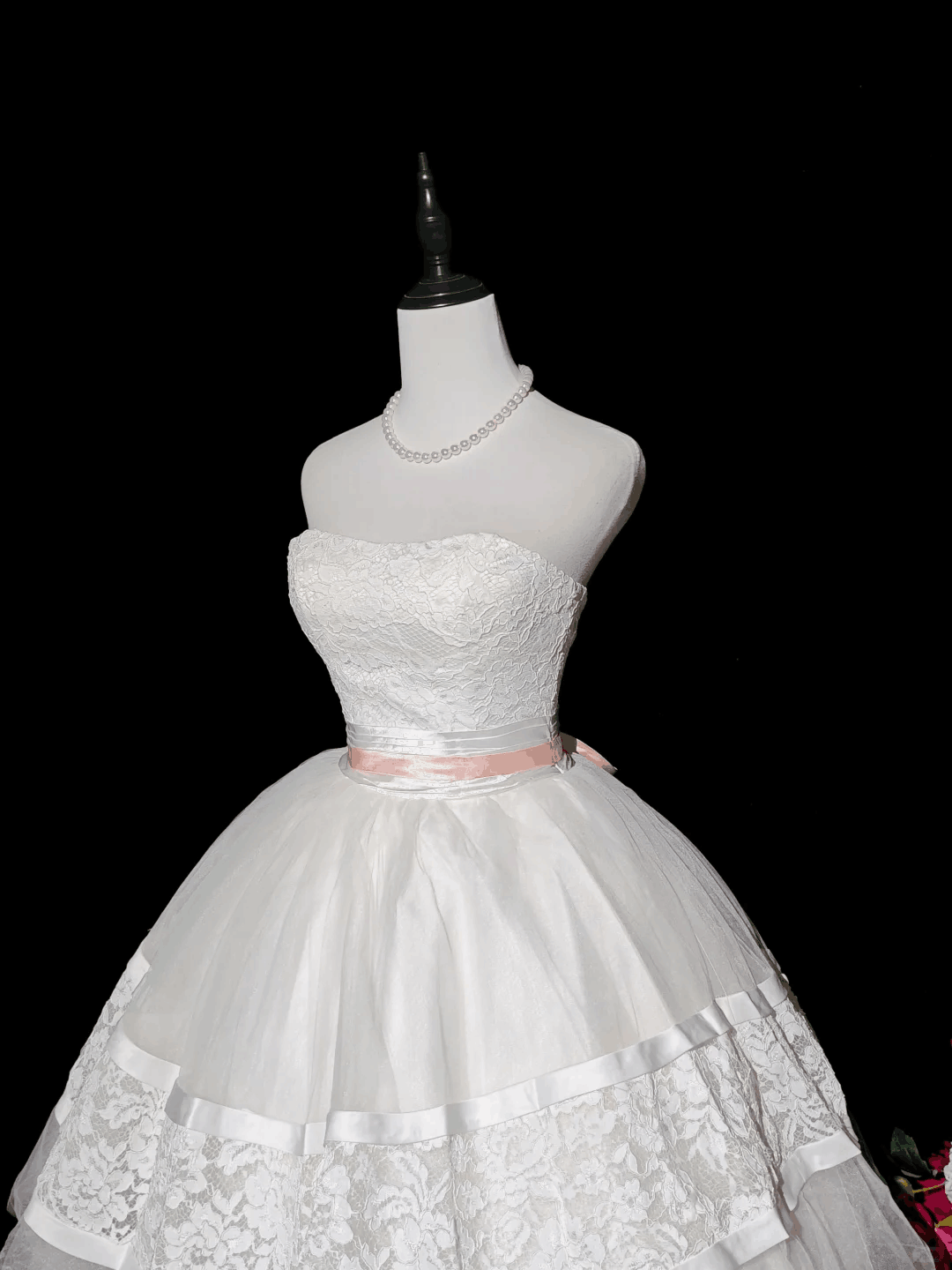 Sweet Strapless Lace Tulle Short Birthday Outfits,White Short 9th Grade Homecoming Dress D3164