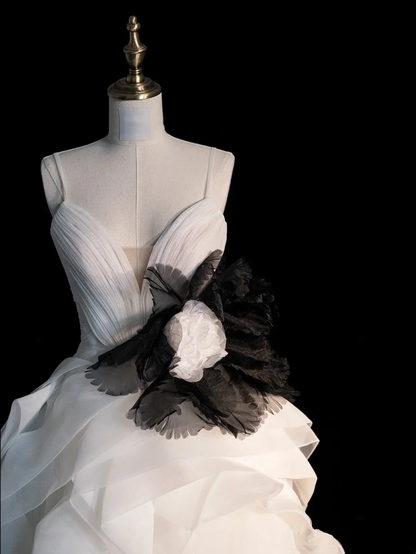 Beautiful Ball Gown Spaghetti Strap White Tulle Long Prom Dresses Evening Gowns D4827