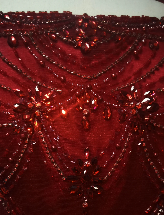 Gorgeous Spaghetti Straps Burgundy Tulle Beaded Ball Gown Sweet 16 Dress D1101