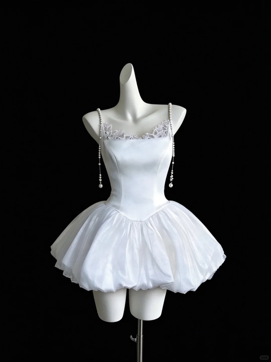 Elegant Spaghetti Straps Satin Lace Pearls Short Homecoming Dress,White A Line Mini 15th Birthday Outfits D2791