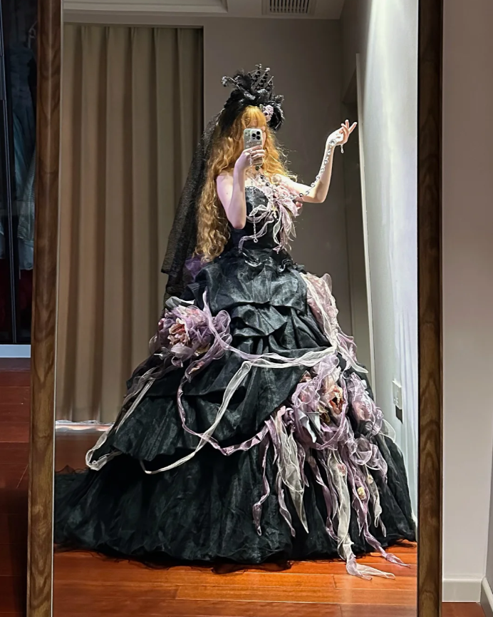 Vintage Black Strapless Satin Tulle Pleated 3D Flowers Ball Gown Long Birthday Quinceanera Dress D1700