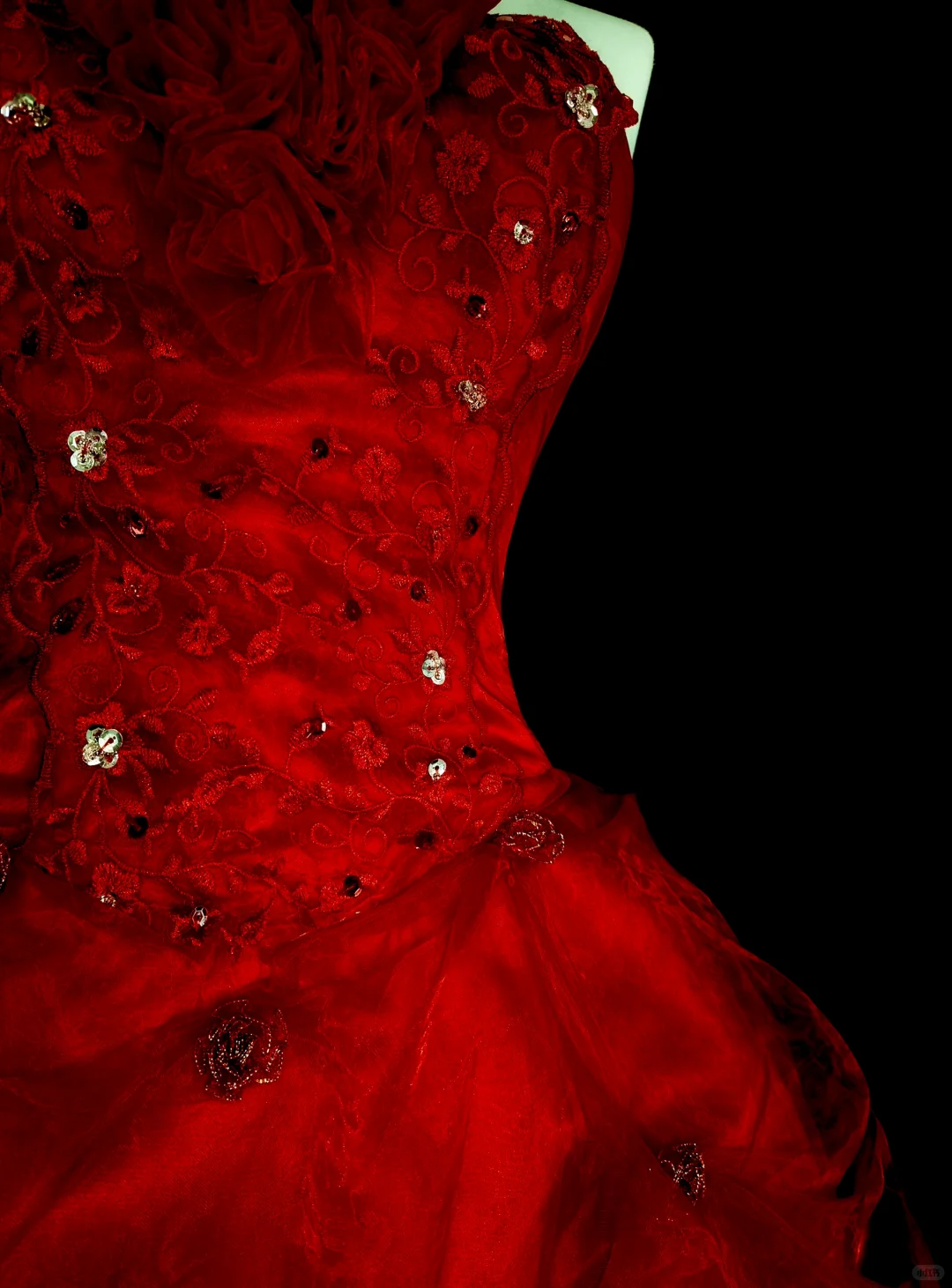 Charming Halter Red Satin Tulle Beaded A Line Short Homecoming Dress Birthday Dress D4048