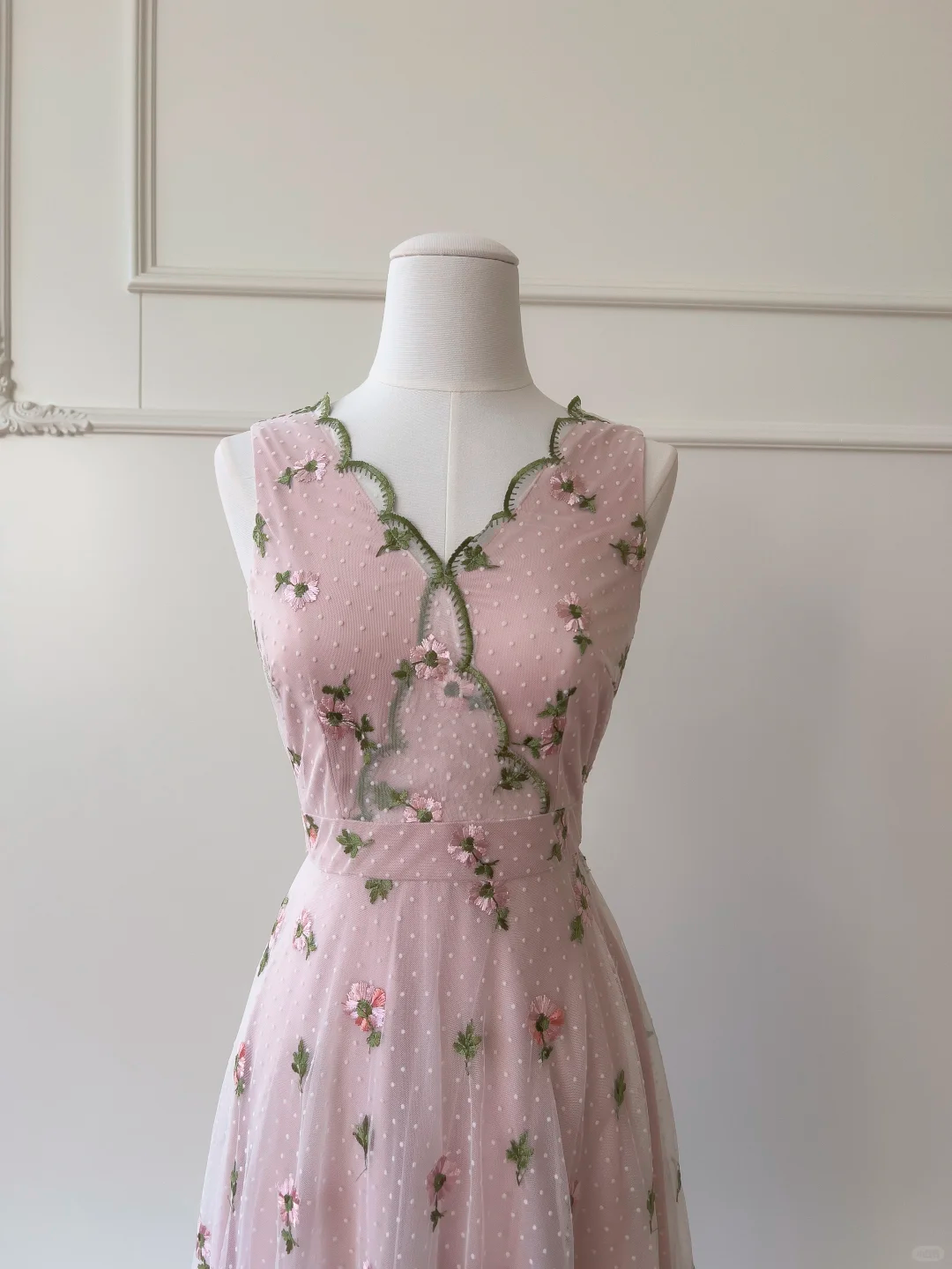 Charming Pink Sleeveless Tulle Embroidered Floral A Line Long Evening Dress Party Dress D2986