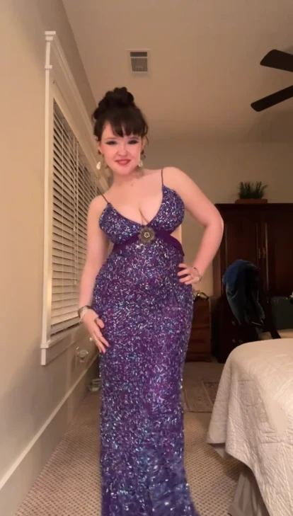 Sexy Spaghetti Straps V Neck Sequin Long Party Dress Purple Long Prom Dress D4391