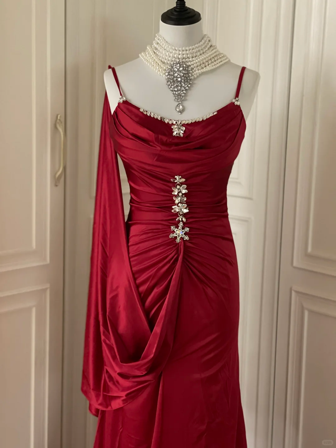 Charming Burgundy Satin Beaded Mermaid Evening Dress,Spaghetti Straps Long Wedding Guest Dress D3110