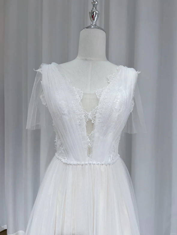 Pretty White V Neck Tulle Lace Long Wedding Dress Formal Bridal Dress D2466
