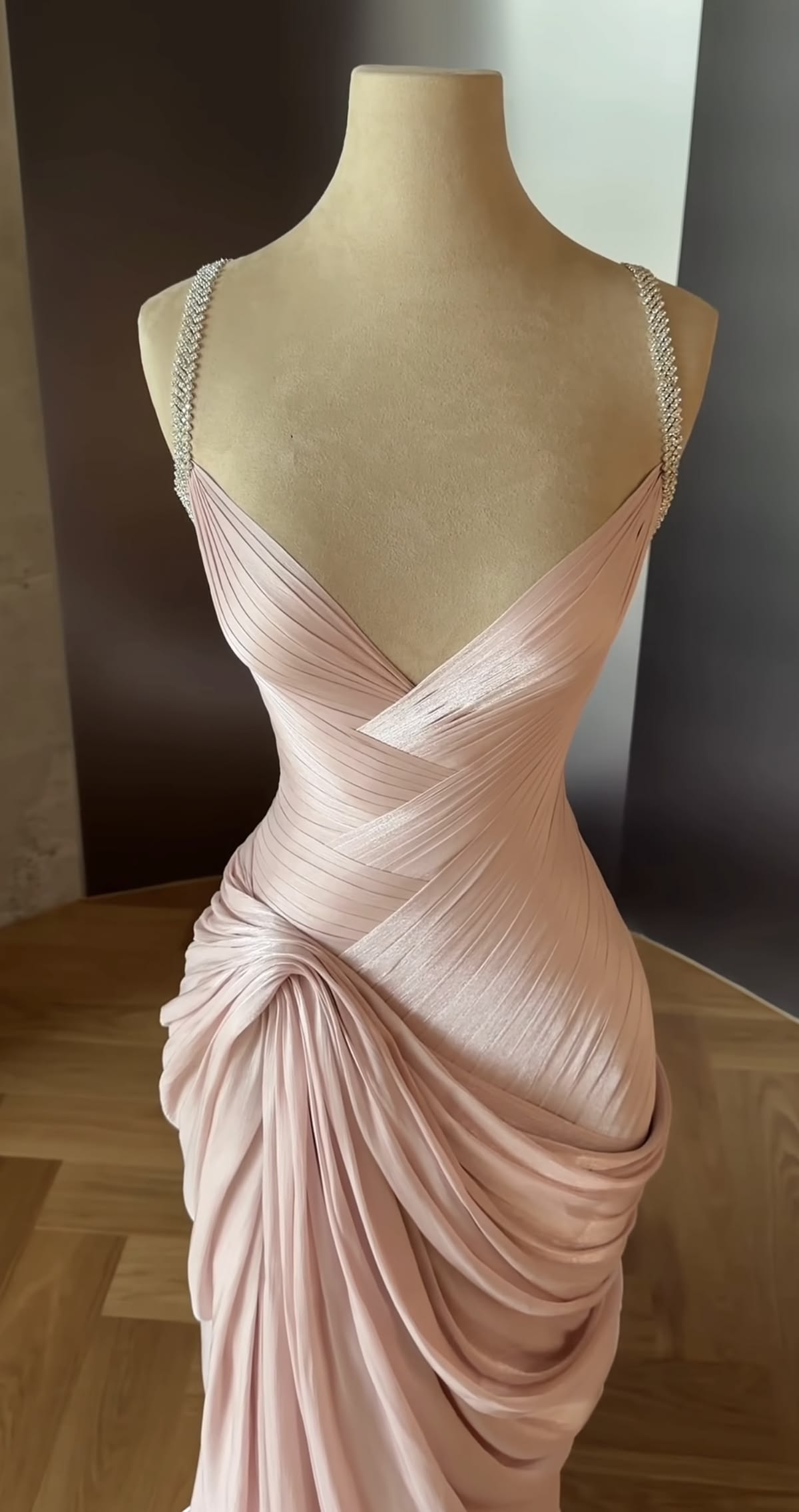 Elegant Pink Spaghetti Straps Satin Pleated Mermaid Long Party Dress Evening Dress D2978